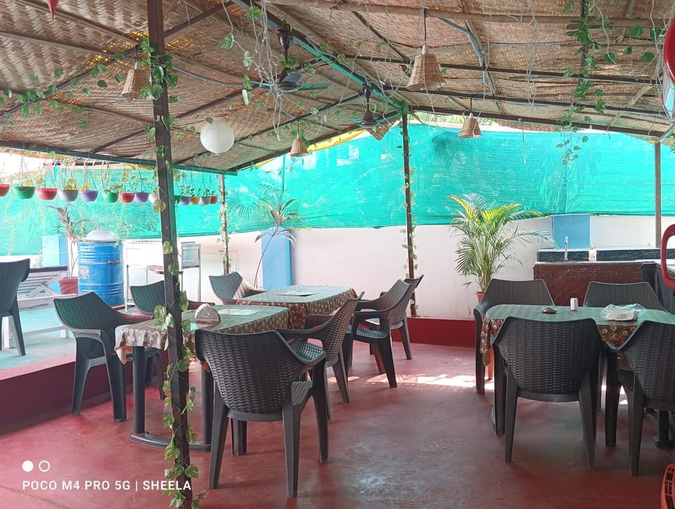 Helix Guest House Bed and Breakfast in Mandrem