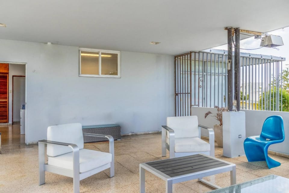 Balcony/Terrace, Living room