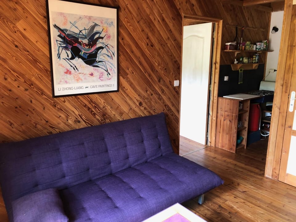 Les Abeilles Apartment in Nouvelle-Aquitaine