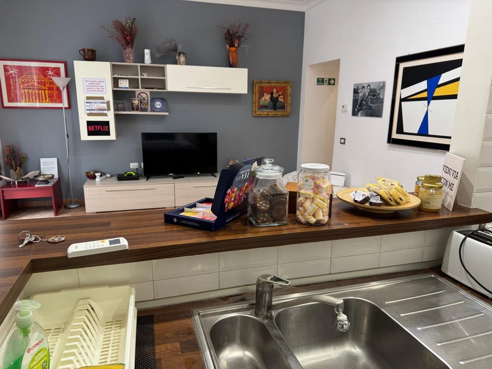 All Suite Colosseo Apartment in Rome