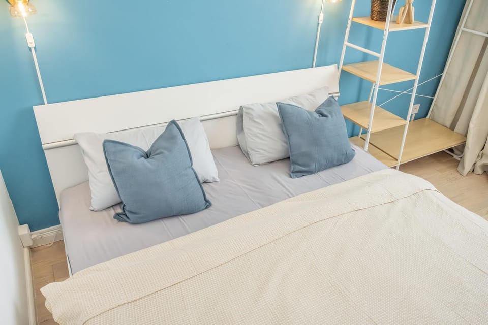 BIG 2BR Apartment - Prague 1 - Elevator - Sleeps 7 - Self Check-in Apartment in Prague