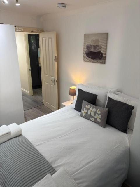 Holcroft Apartment in London Borough of Islington
