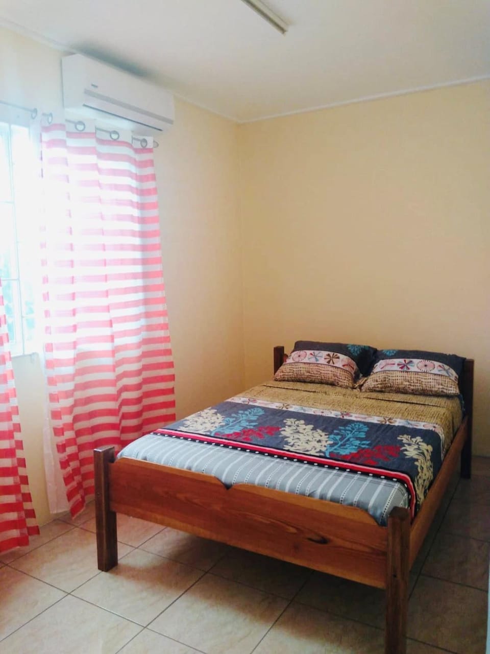 Orange Building 3 in St Georges Apartment in Saint Georges