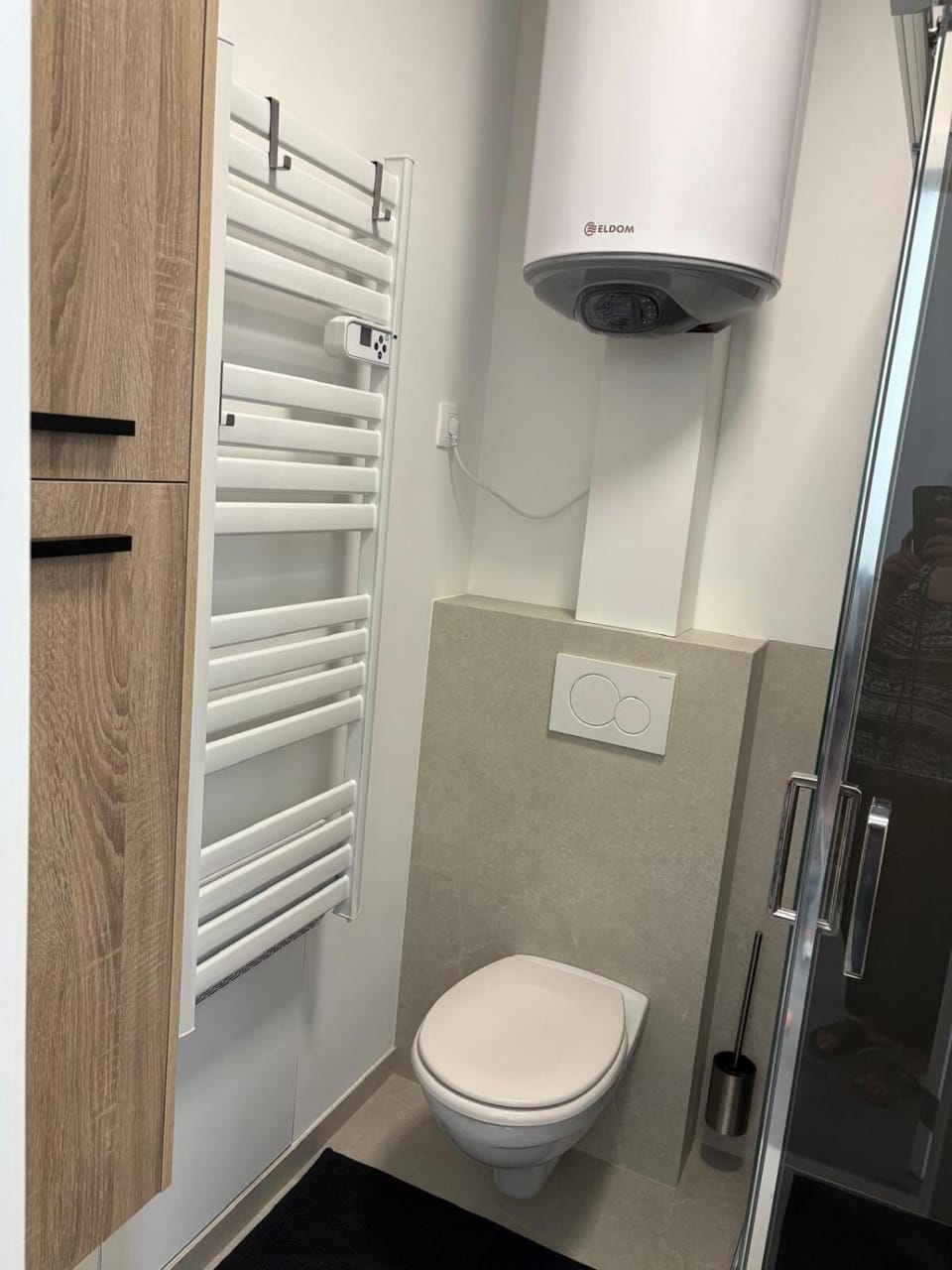 Modern 1 bedroom and sofa bed stay Apartment in Brussels