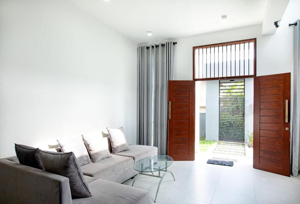 Spacious Home with Rooftop Pool Villa in Western Province