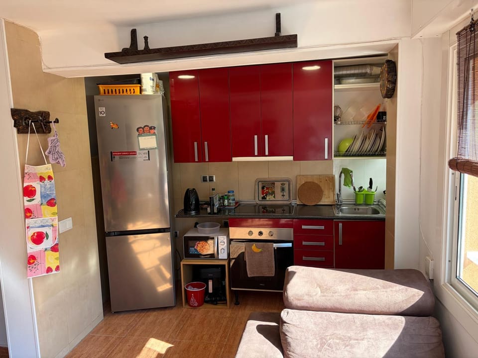 Flat with birdsongs & character! Apartment in Calella