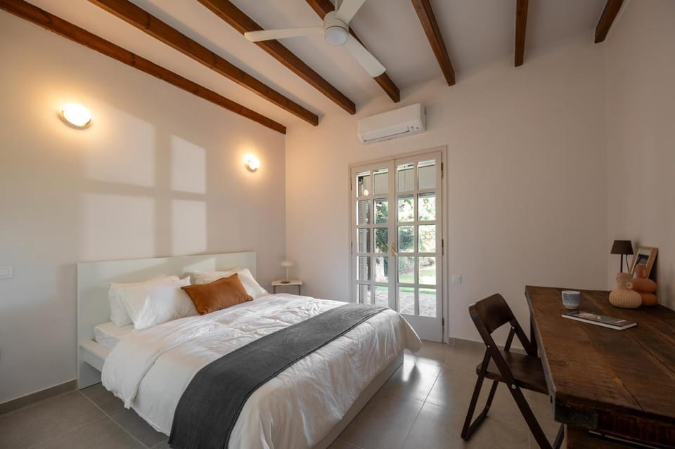 Authentic Anixi Villa with Pool & Guest Suite House in Euboea