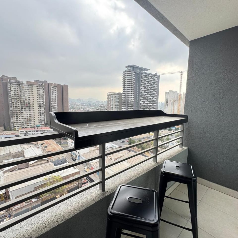 Nuevo y vista despejada Barrio Bellavista Apartment in Santiago