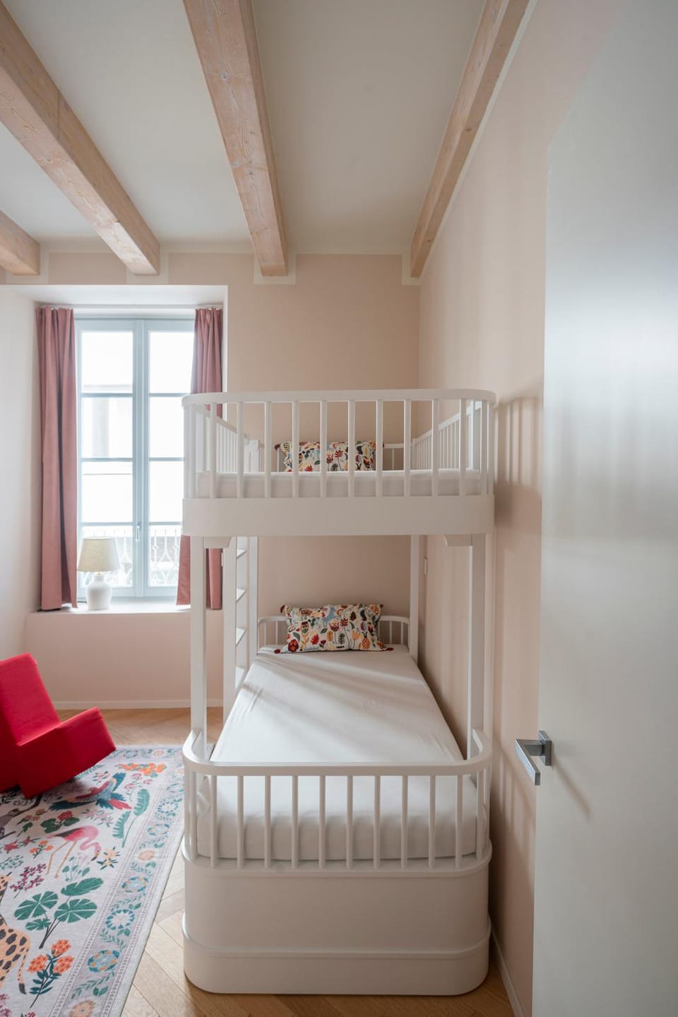 Photo of the whole room, Bedroom, bunk bed