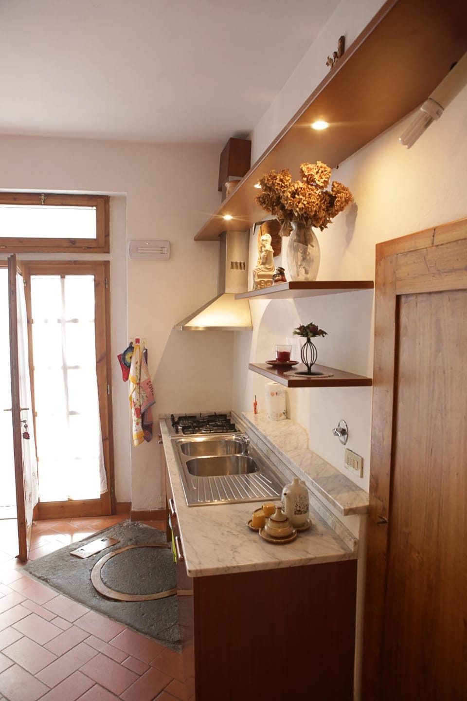 Kitchen or kitchenette, stove, kitchen
