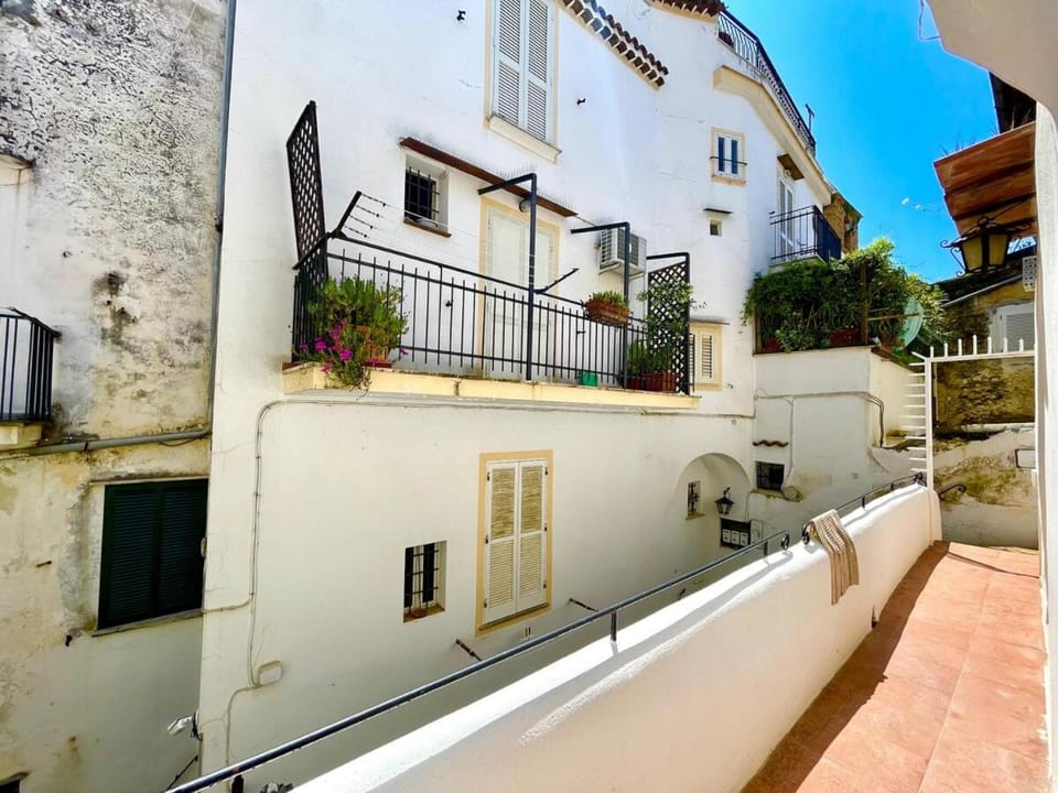 La Casa degli Affreschi Apartment in Sperlonga