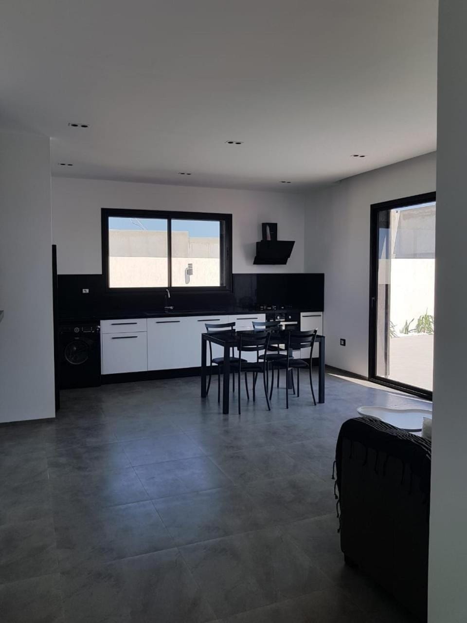 Kitchen or kitchenette, Living room, Seating area