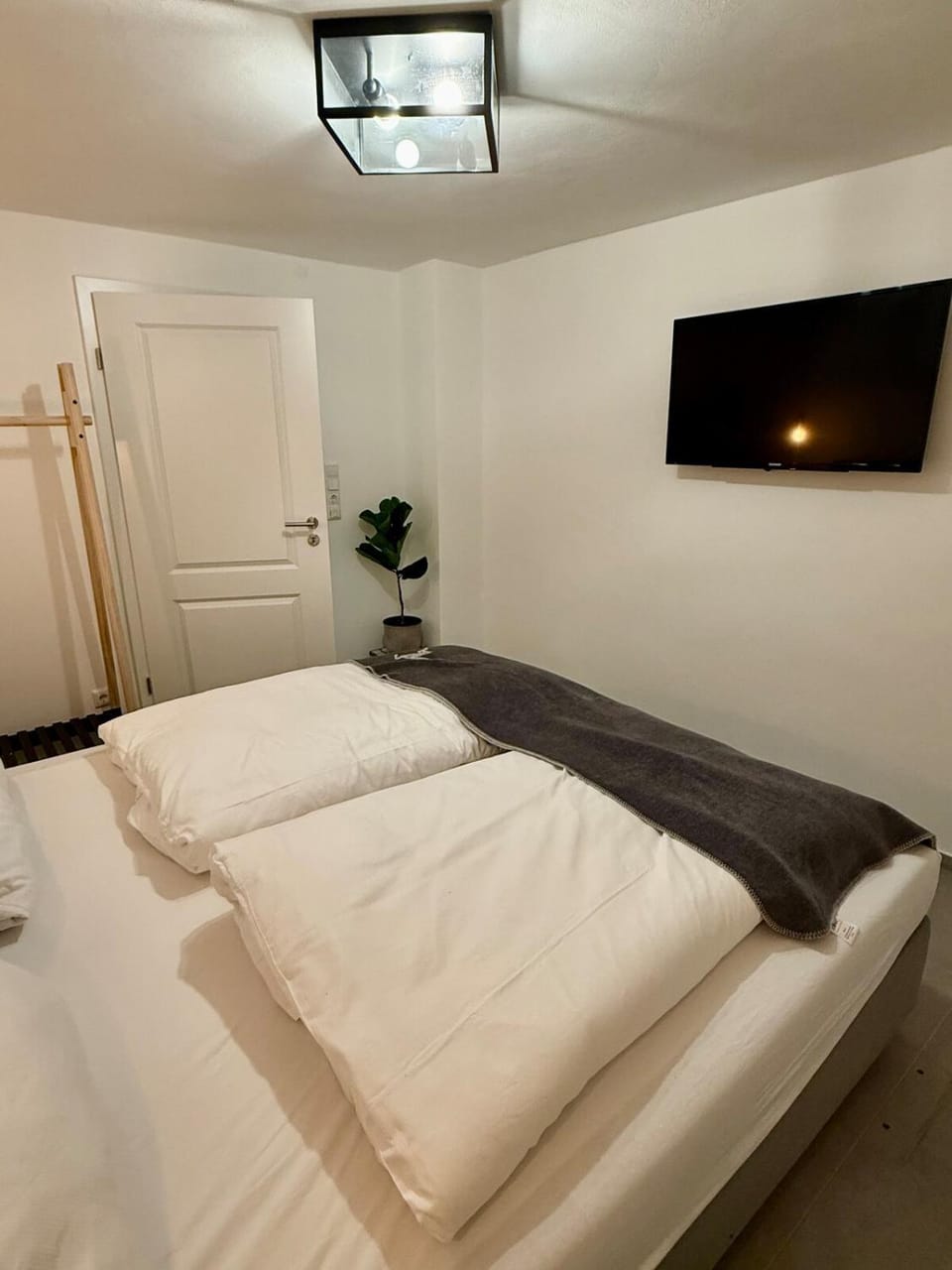 Gemütliche und moderne Soutterain Wohnung in Eibelstadt Apartment in Wurzburg