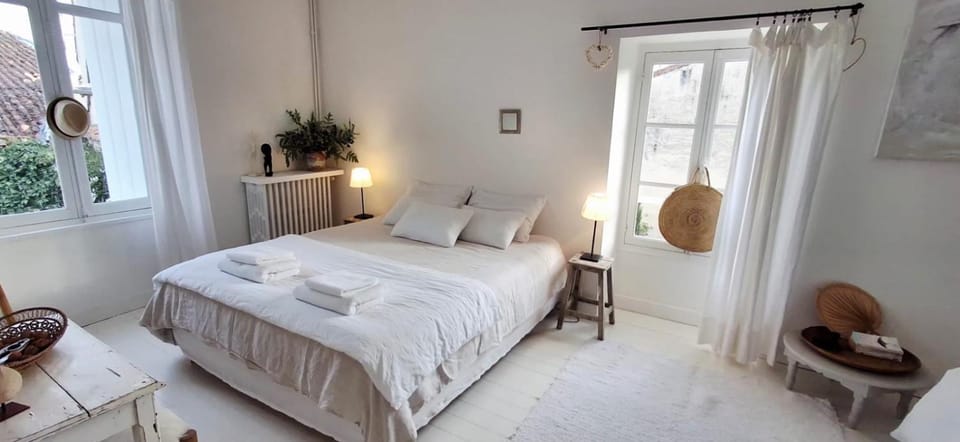La Maison Ânanda Bed and Breakfast in Nouvelle-Aquitaine
