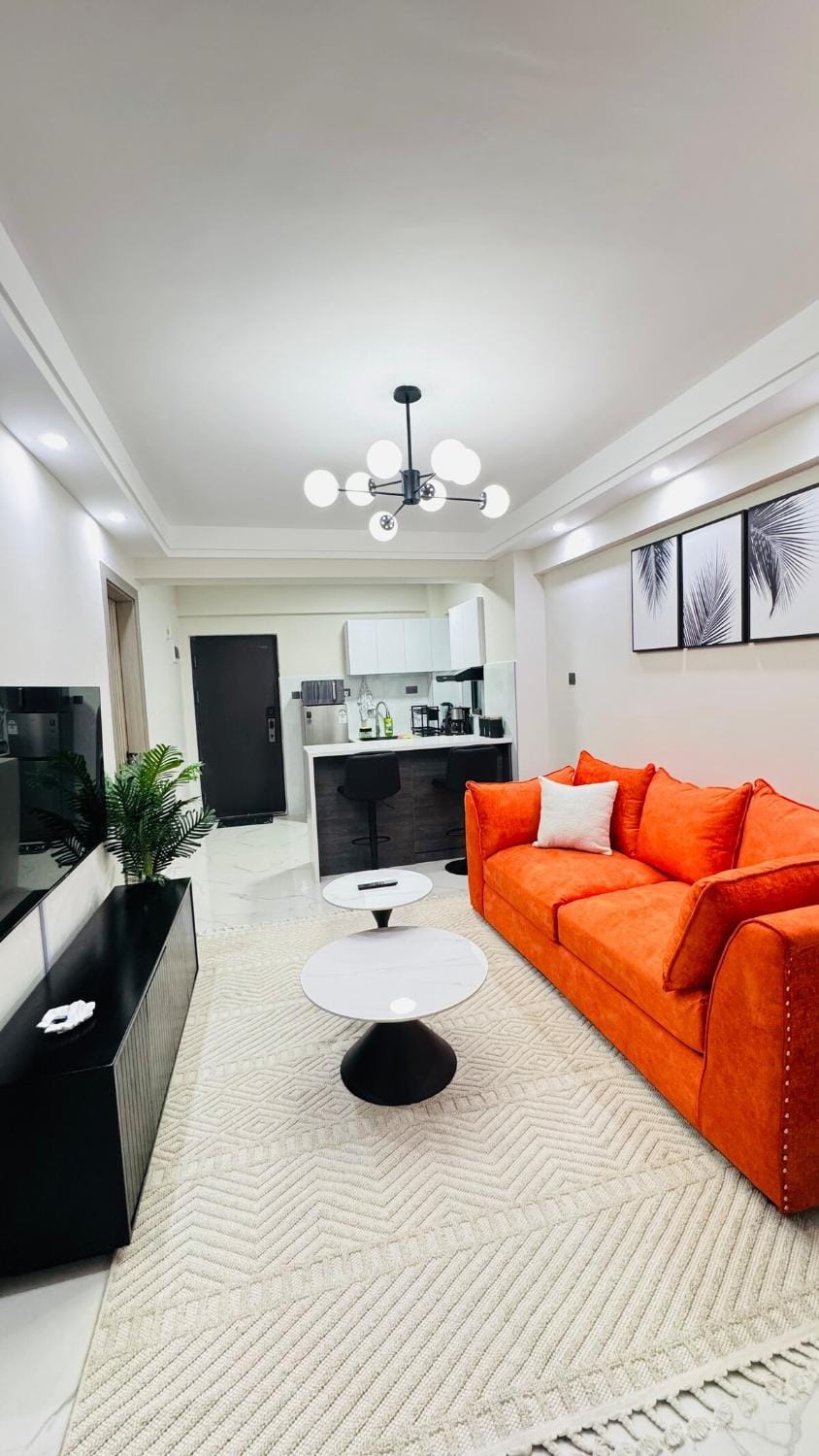TV and multimedia, Kitchen or kitchenette, Living room, Seating area, Evening entertainment