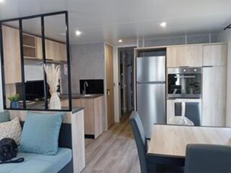 Kitchen or kitchenette, Living room, Dining area