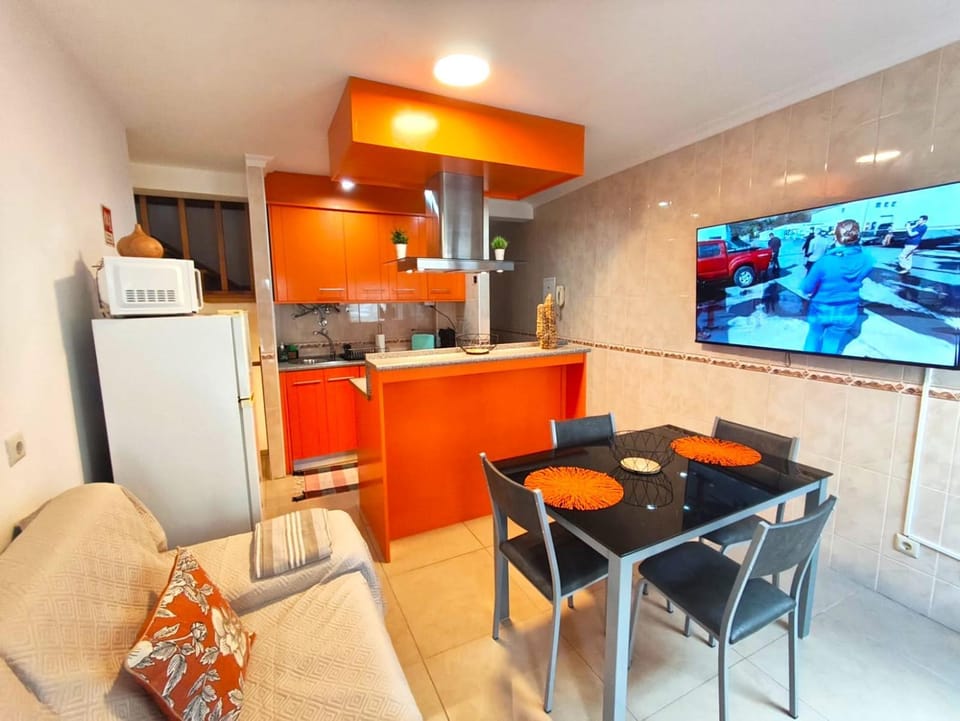 TV and multimedia, Kitchen or kitchenette