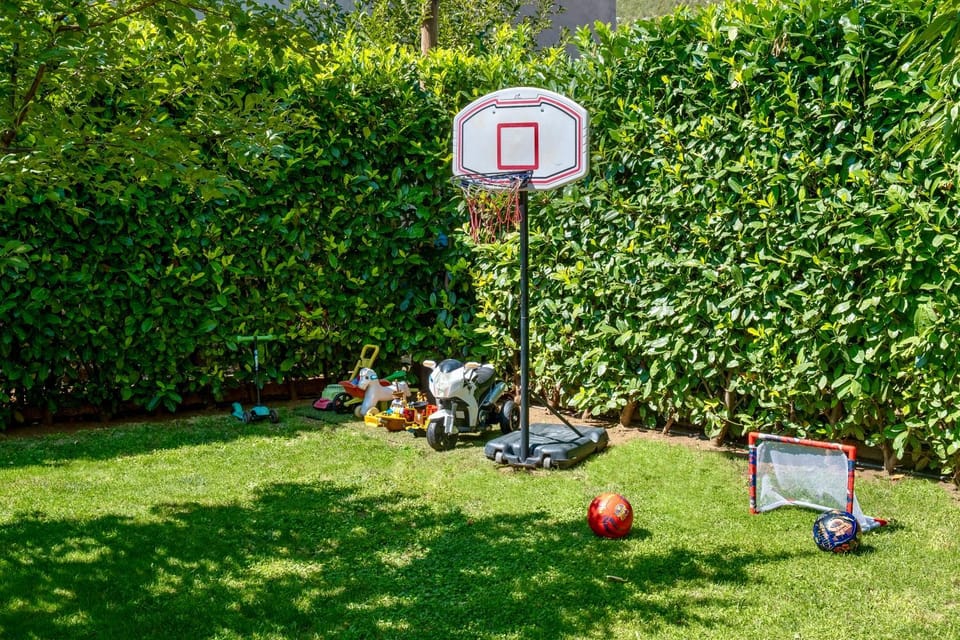 Children play ground, Game Room