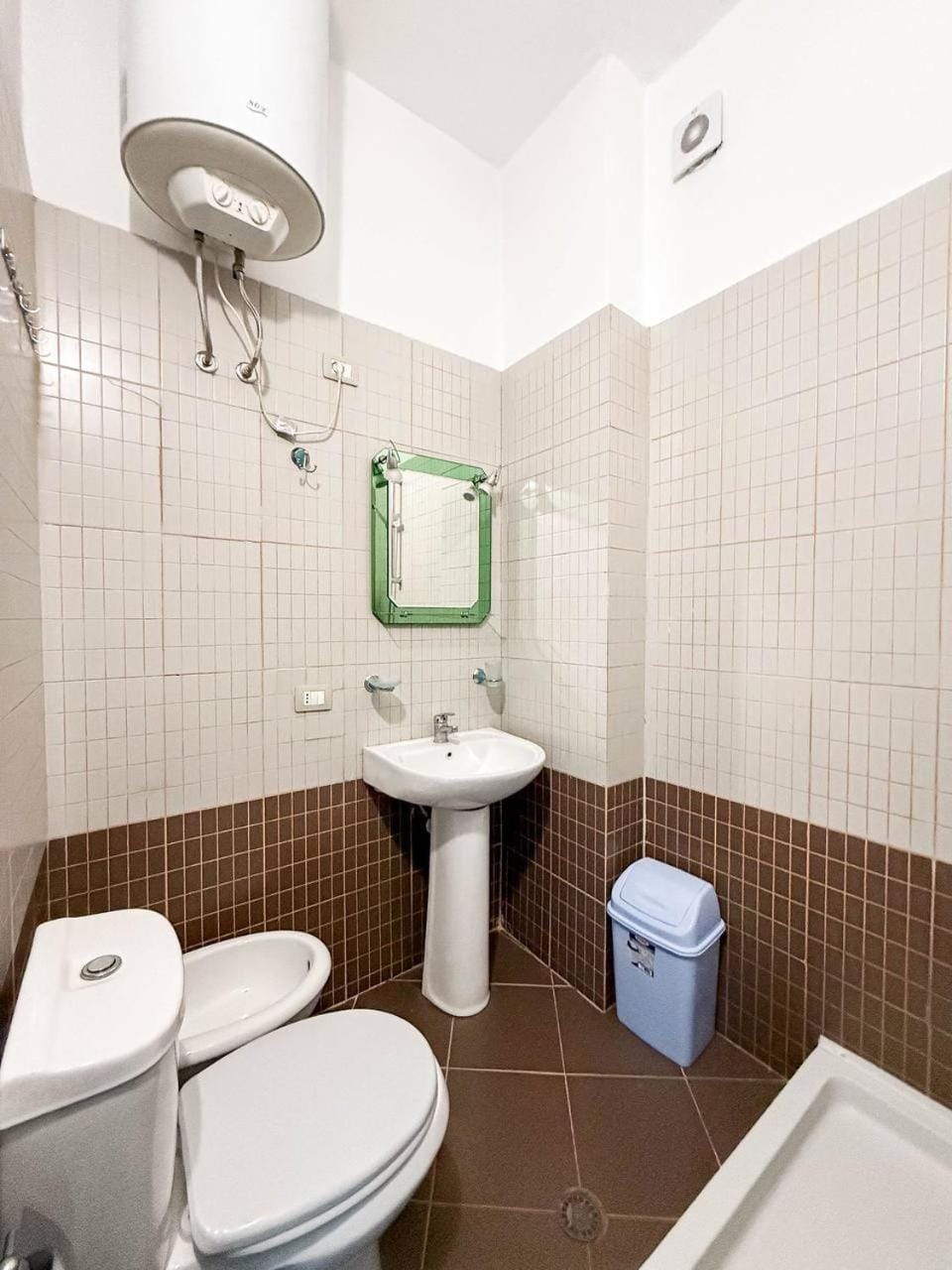 Afordable apartments with free Parking Apartment in Tirana County, Albania