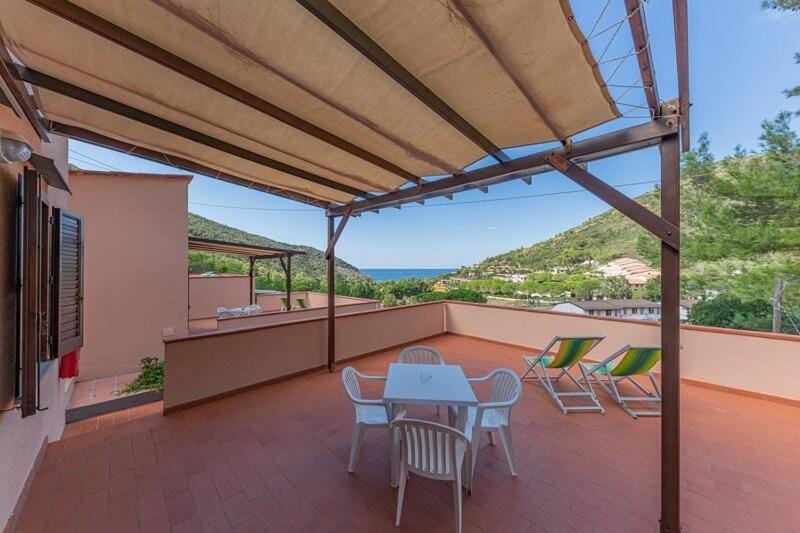 Residence Vistamare La Fonte Apartment in Tuscany
