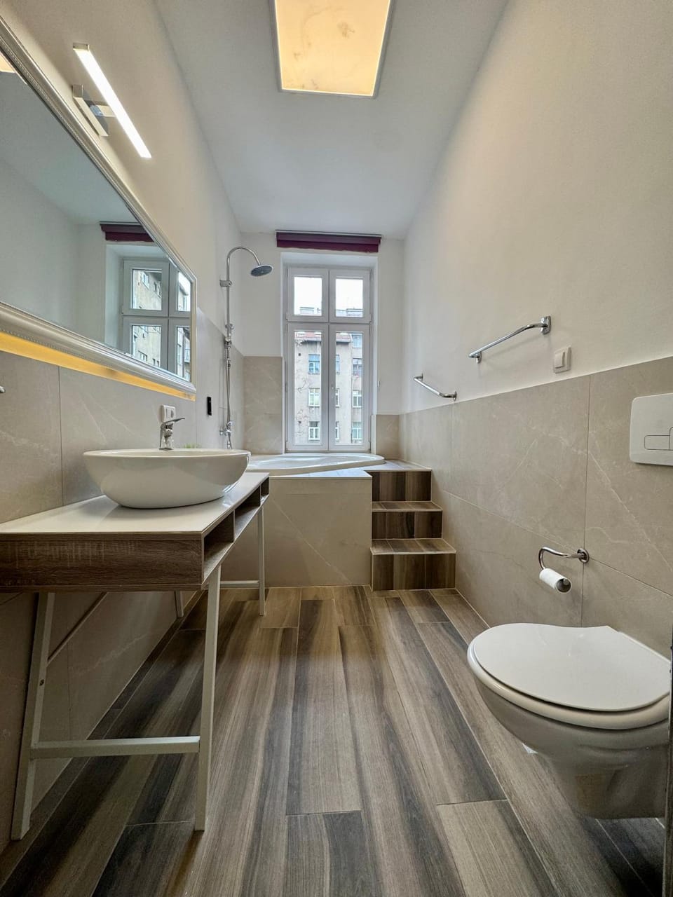Toilet, Bathroom