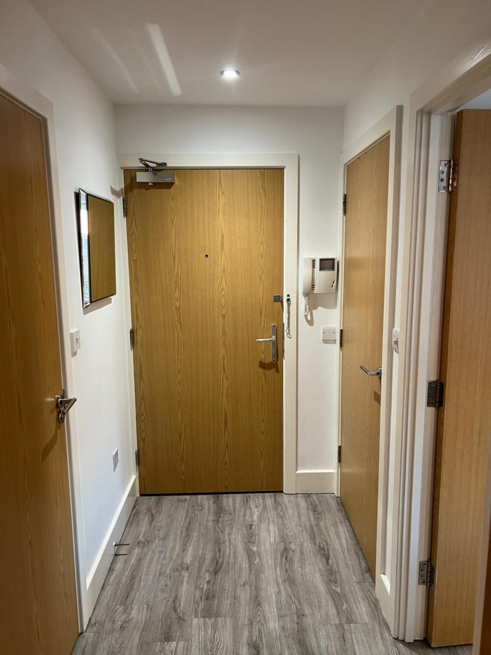 Quiet 1-bed Woolston flat - Work and longer stays Apartment in Southampton