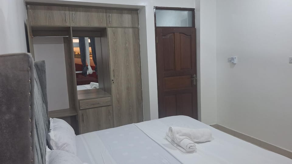 JOHSKOKI Hire B&Bs Bed and Breakfast in Mombasa County