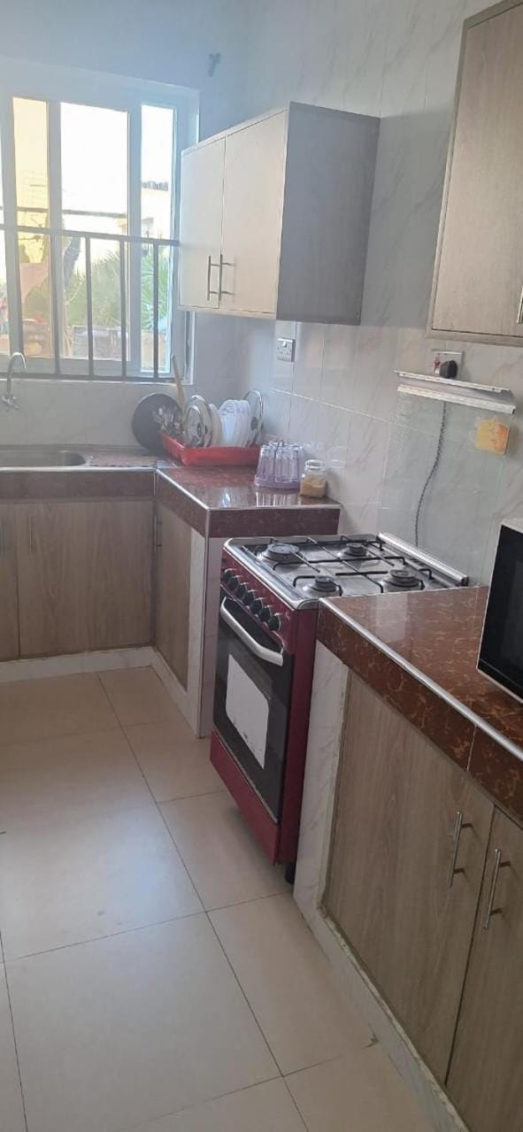JOHSKOKI Hire B&Bs Bed and Breakfast in Mombasa County