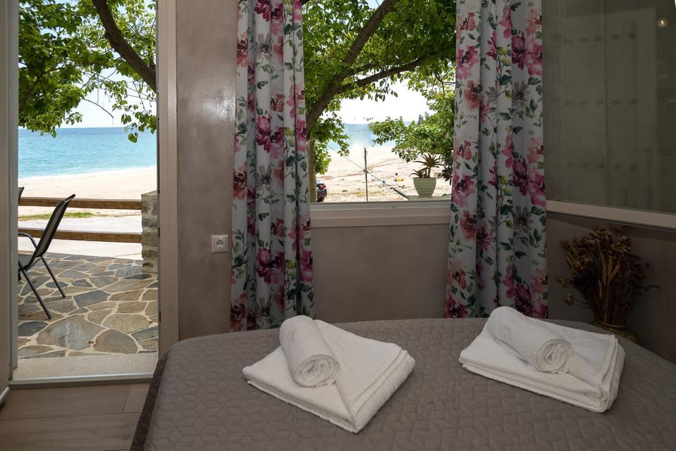 Bedroom, Sea view