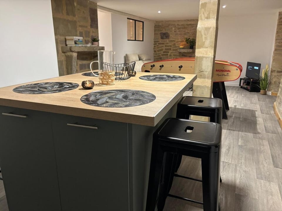 Lesjolislogementsbrivistes exception Apartment in Nouvelle-Aquitaine