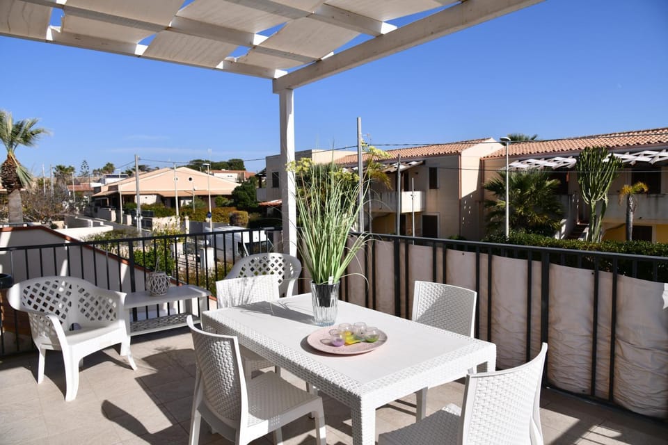 Balcony/Terrace, Balcony/Terrace