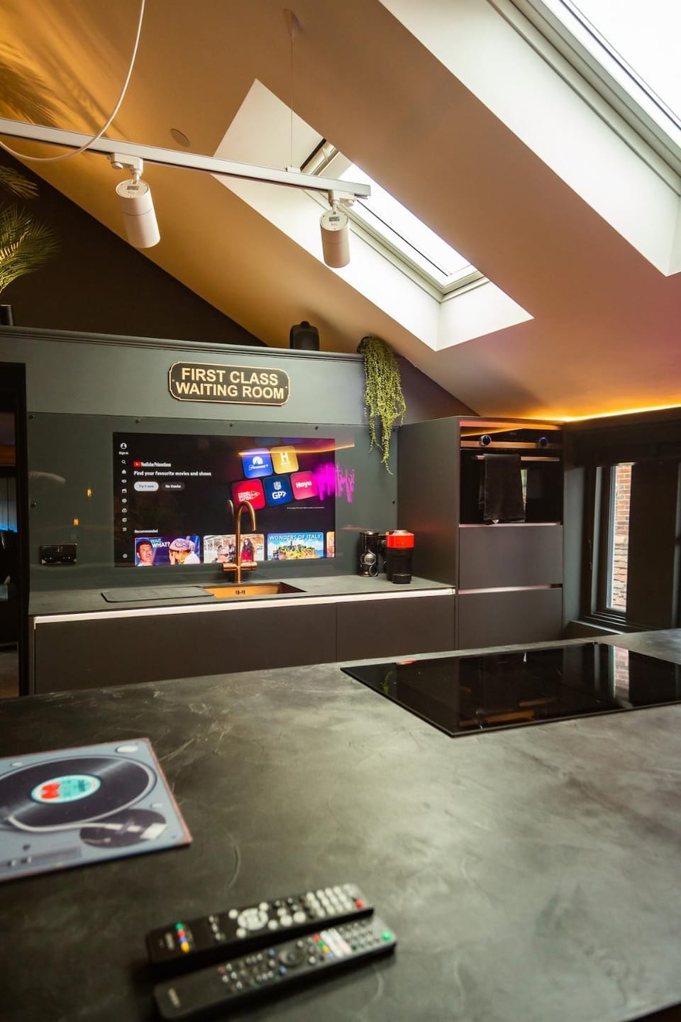 The Bakers Luxury Top Floor Apartment Apartment in Tonbridge and Malling District