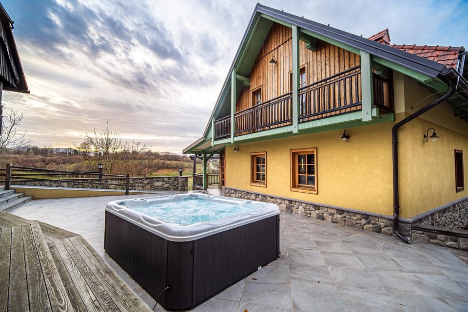 Hot Tub, On site