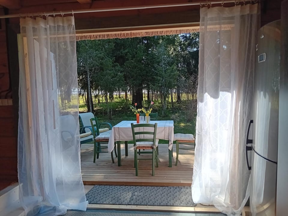 View (from property/room), Balcony/Terrace, Dining area