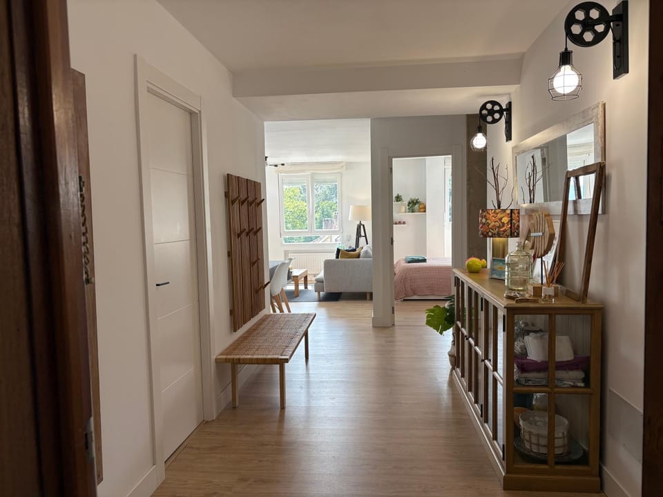 Vistas a la ría, Camas 160cm, Reformado, Wifi Apartment in San Vicente de la Barquera