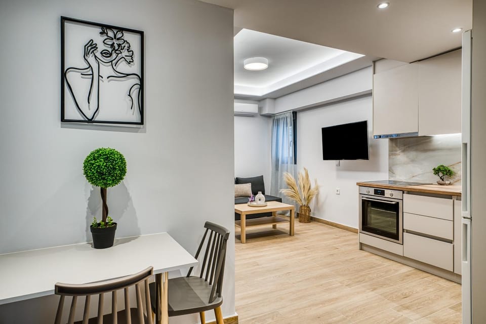 TV and multimedia, Living room, Dining area
