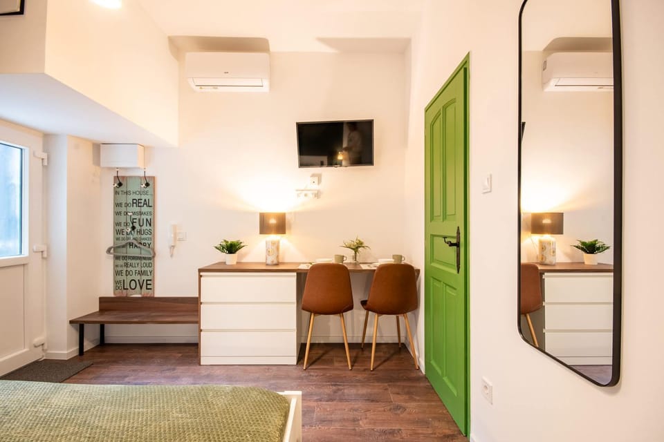 Very Central - Calm Studio - Modern Design Apartment in Budapest