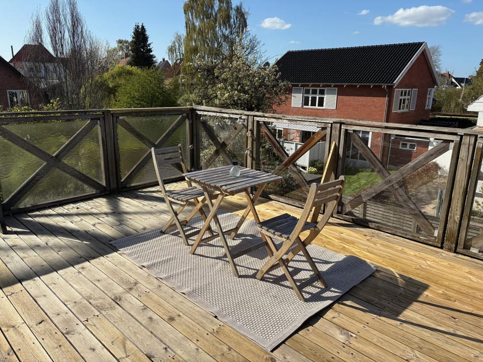 Spring, Balcony/Terrace