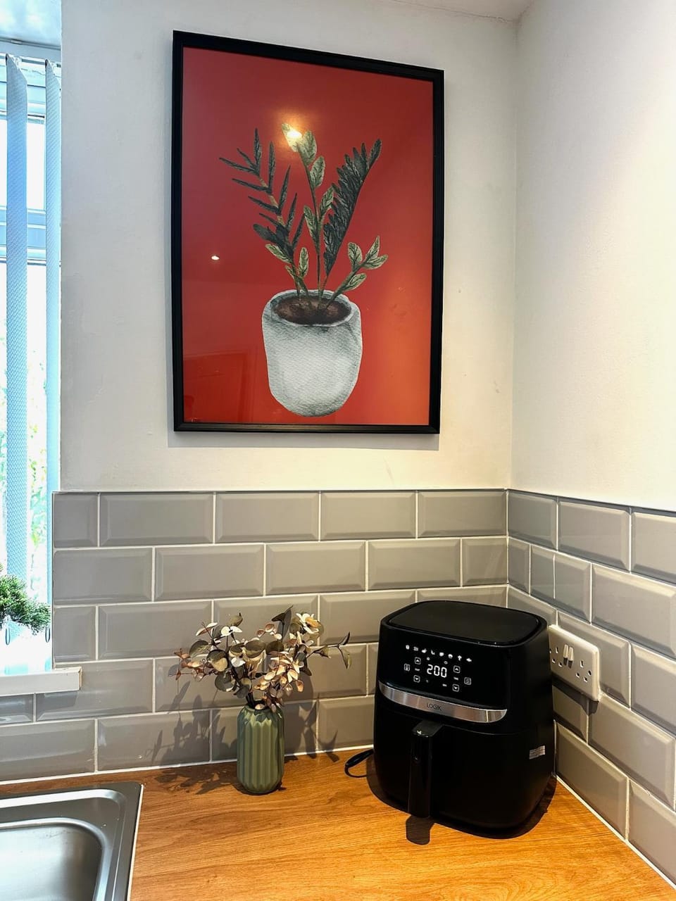 Kitchen or kitchenette