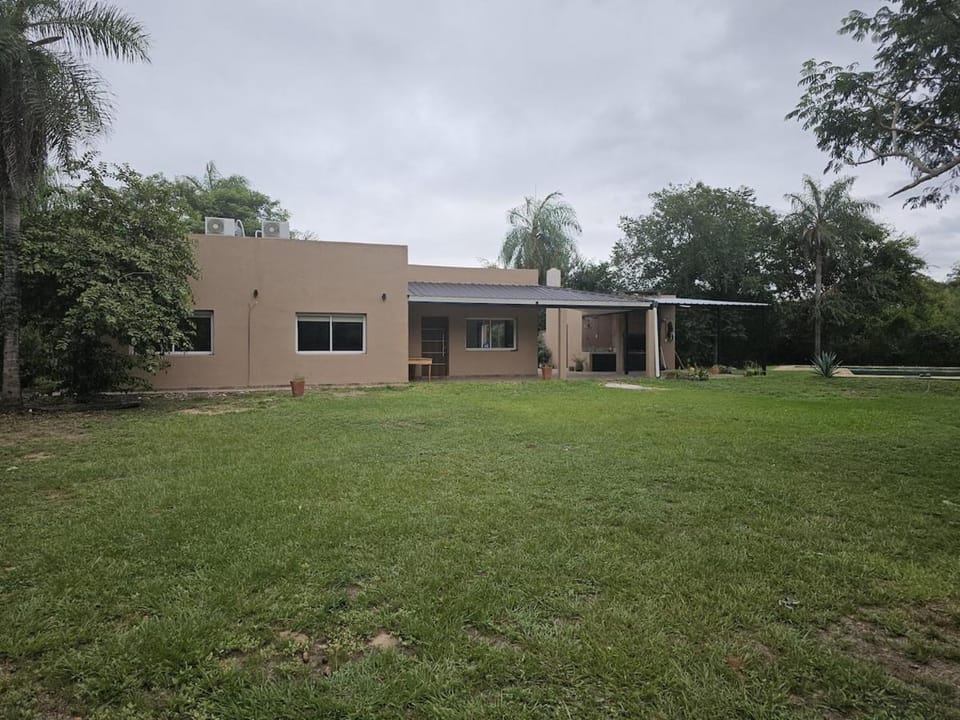Property building, Day, Garden