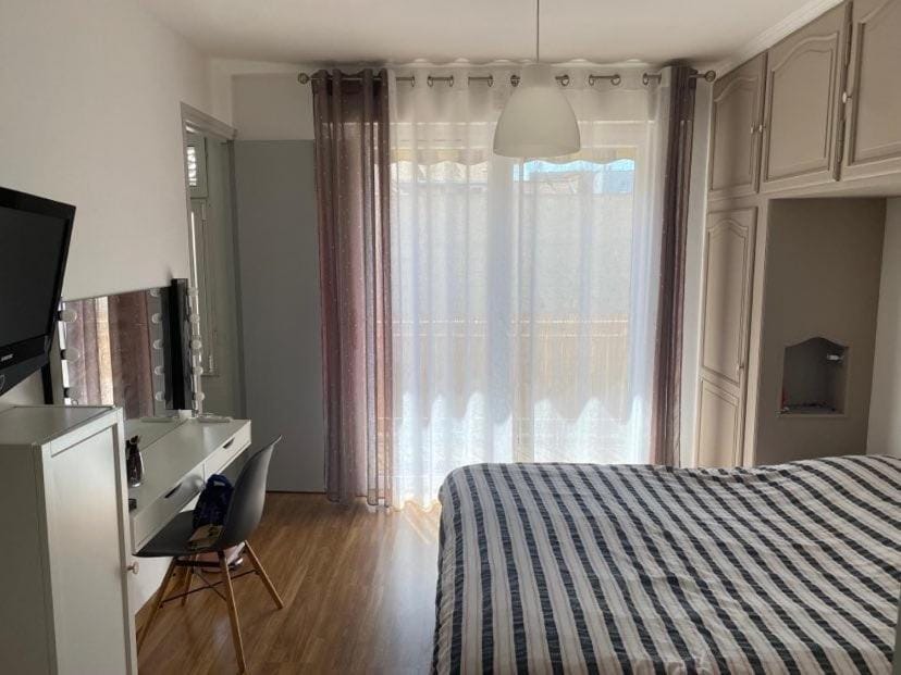 Appartement terrasse Malo à 2 pas de la plage Apartment in Dunkirk