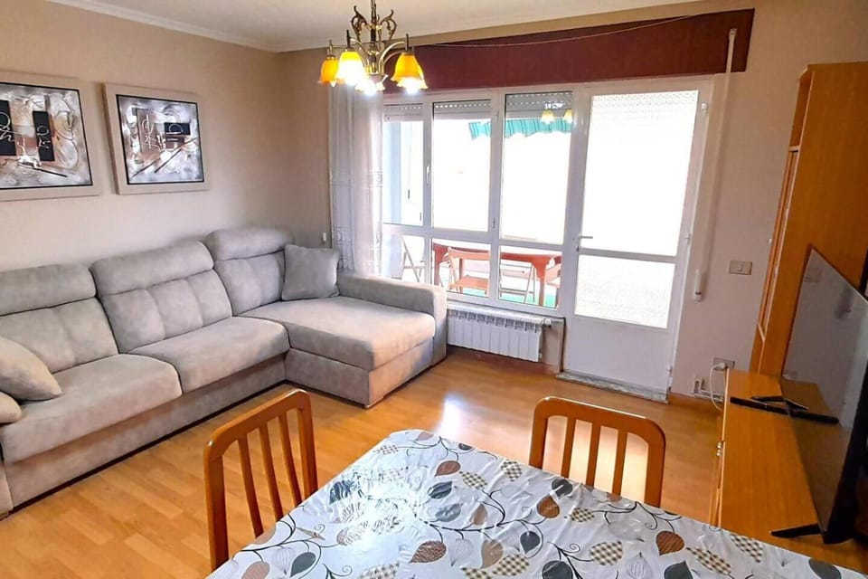 Apartamento Playa Rapadoira con terraza Apartment in Foz