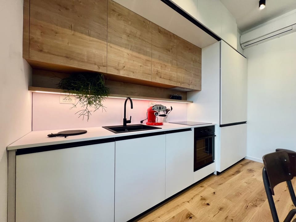 Kitchen or kitchenette, stove