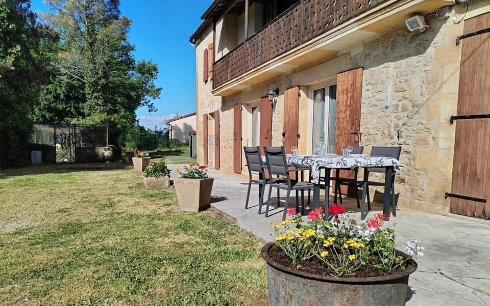 Garden, View (from property/room), Balcony/Terrace