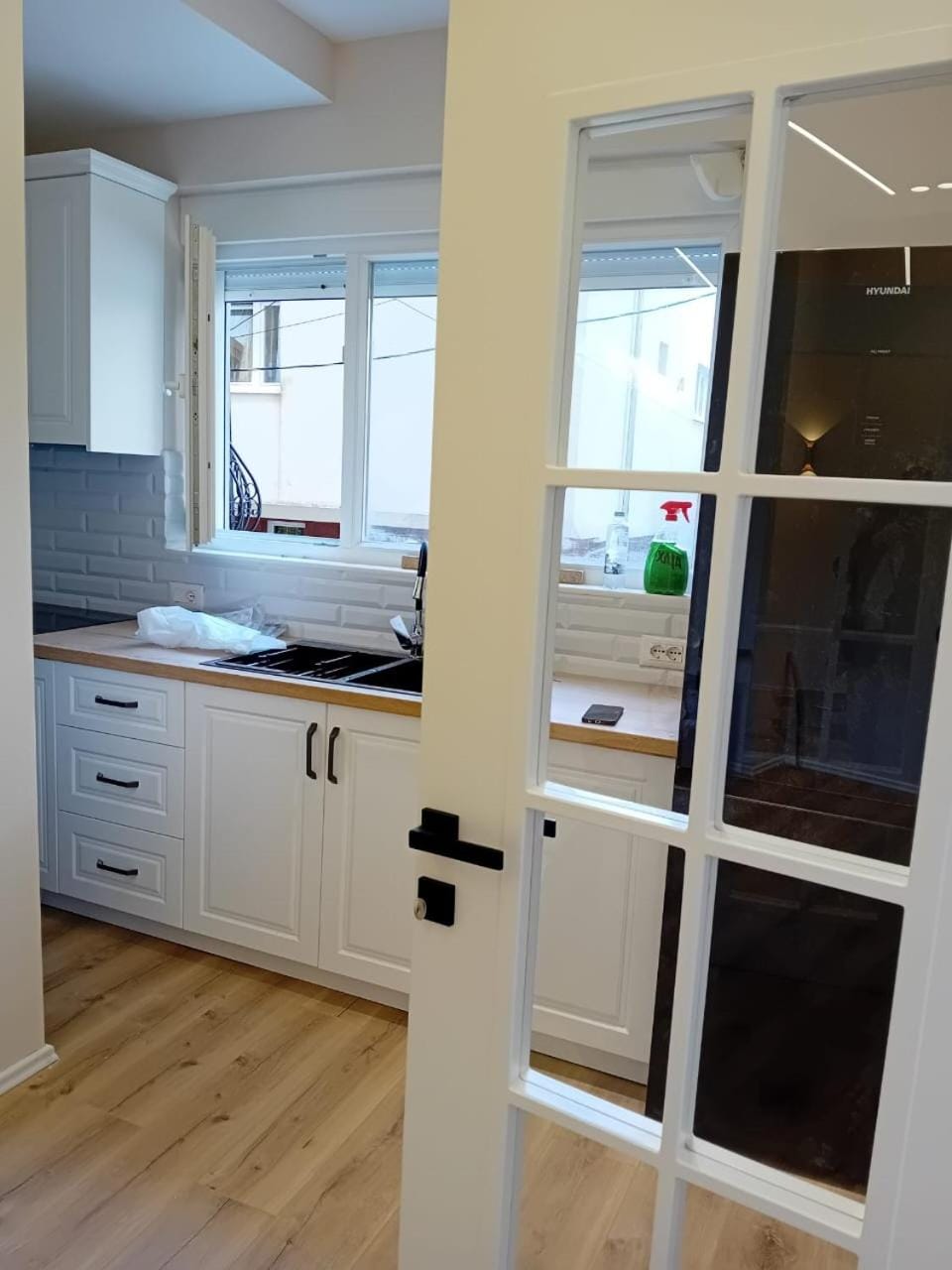 Johan's Lake House Apartment in North Macedonia