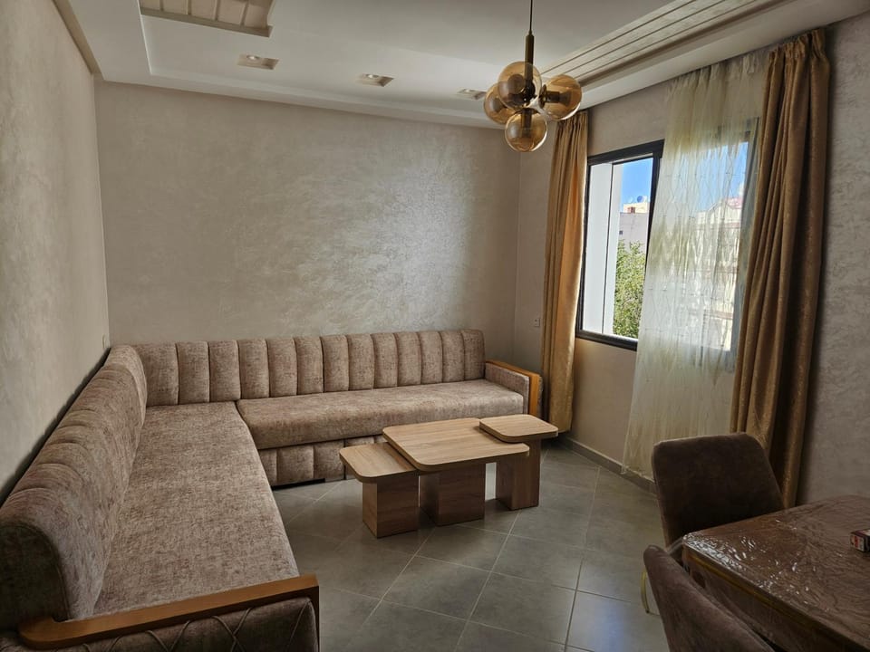 Zentrale Oase im Herzen von Tanger Neubau Apartment in Tangier