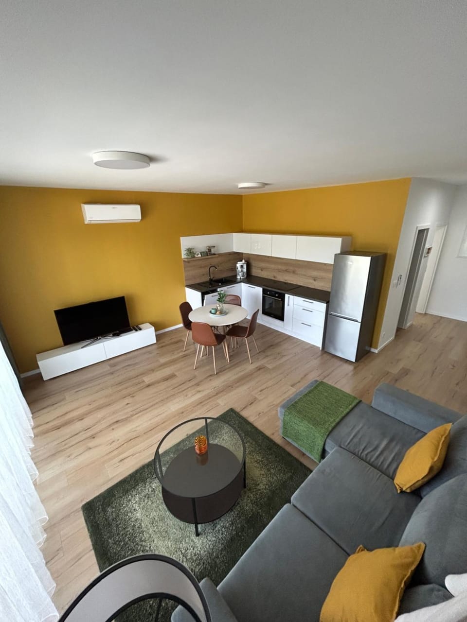TV and multimedia, Living room