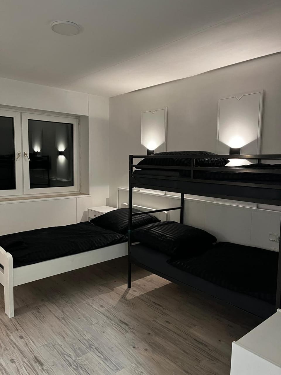 Bed, Bedroom, bunk bed