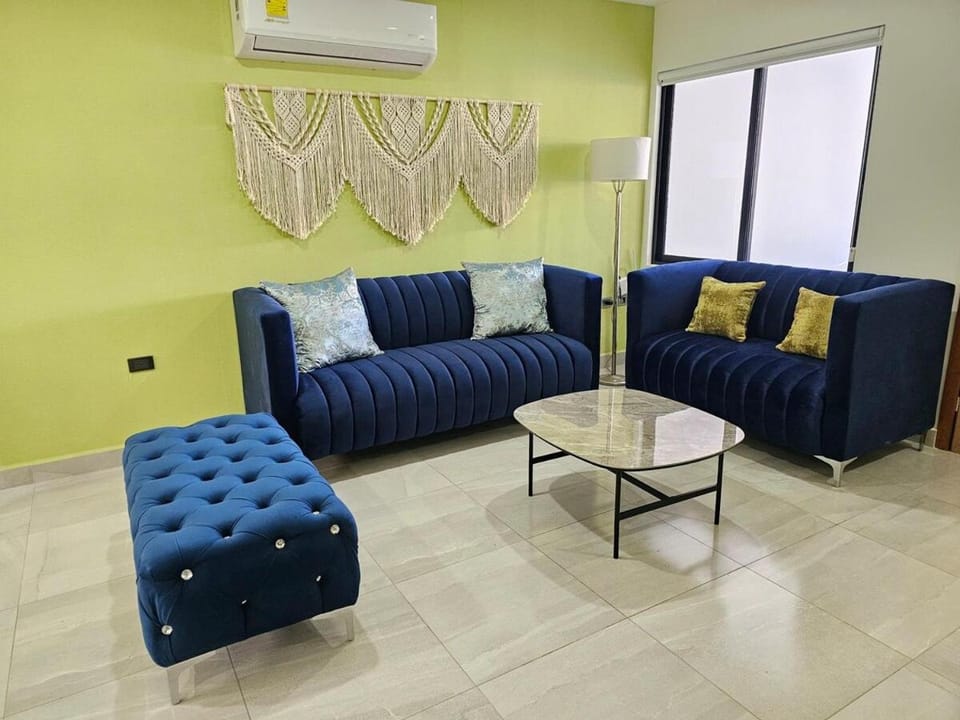 Living room, air conditioner