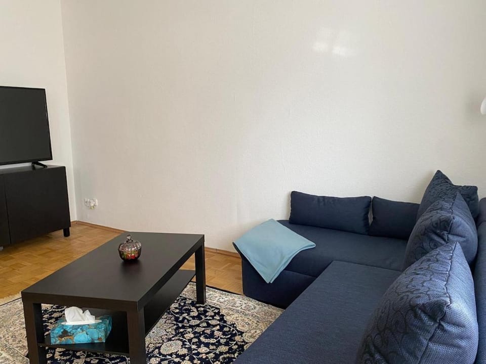 Cozy Apartment 6 at Cathedral Apartment in Cologne